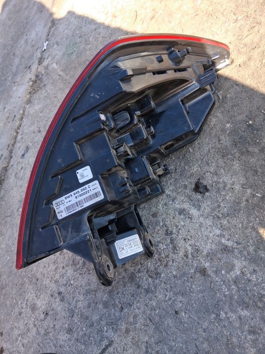 Stopuri / Triple  led Audi A4 B9 Break / Avant :  2016-2020