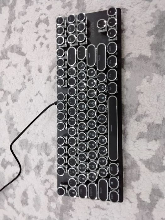 Механическая клавиатура