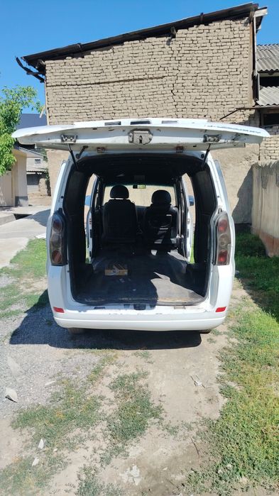 Lifan fosion gruzavoy van