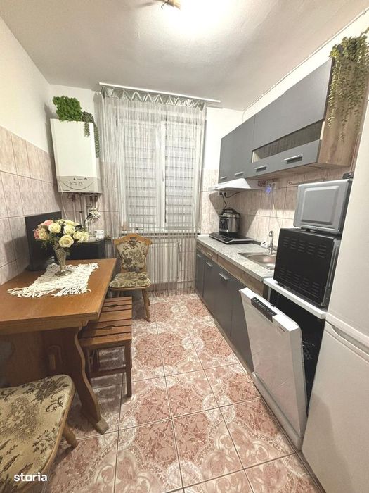 Apartament 2 camere zona Aleea Biruintei