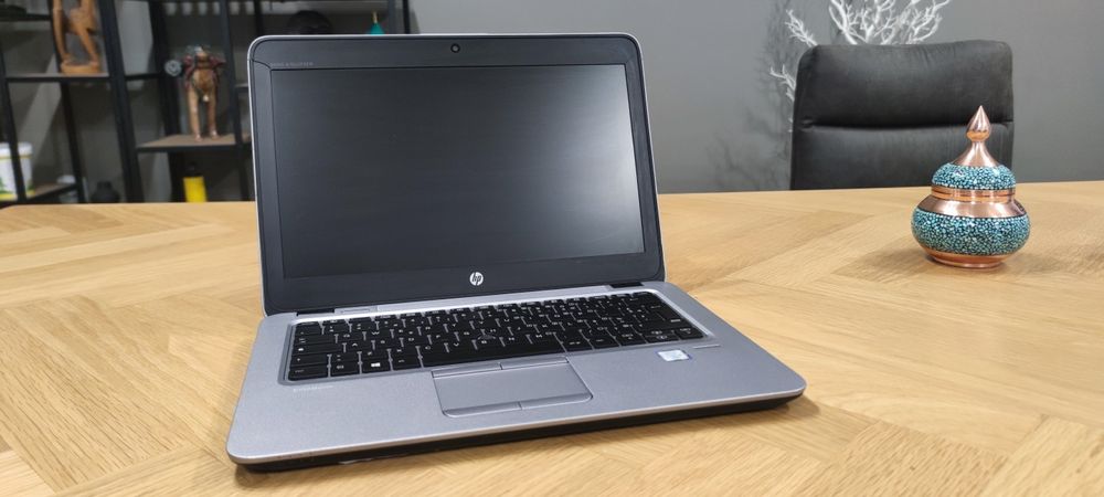 Продавам Notebook HP Elite Book 13 inch