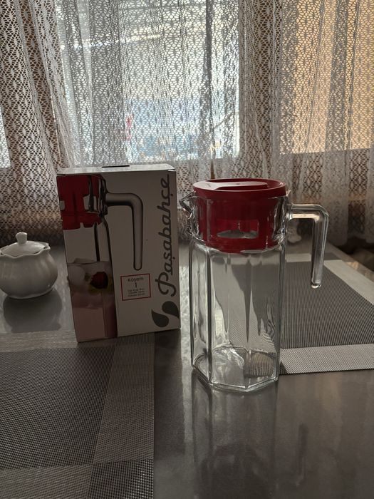 Графин новый…………