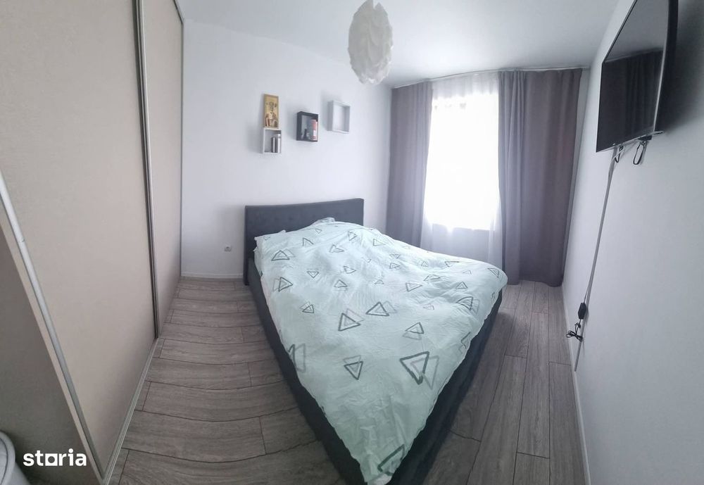 Ap 3 camere str Sesul de sus