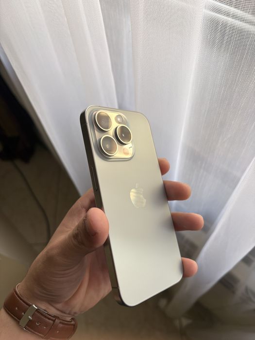 iPhone 15 Pro 128GB идеальный