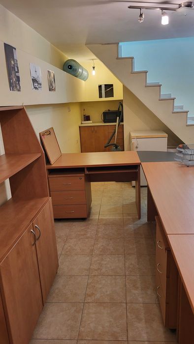 Дава се под наем Офис в Пловдив, Тракия - 46 кв.м за 380 € - Снимка #2