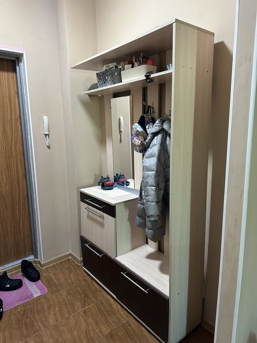 Шкаф для прихожей