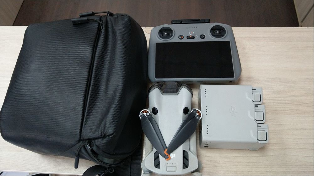 Dji 4pro mini продам