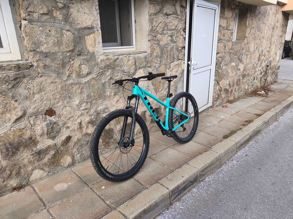 TREK ROSCOE 7 Miami Green, SMITH Mainline Mips