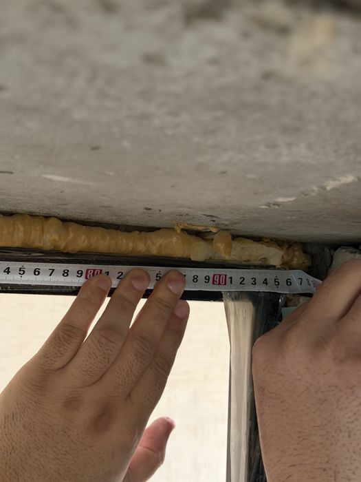 Продается входной дверь