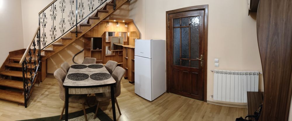 Casă de  închiriat