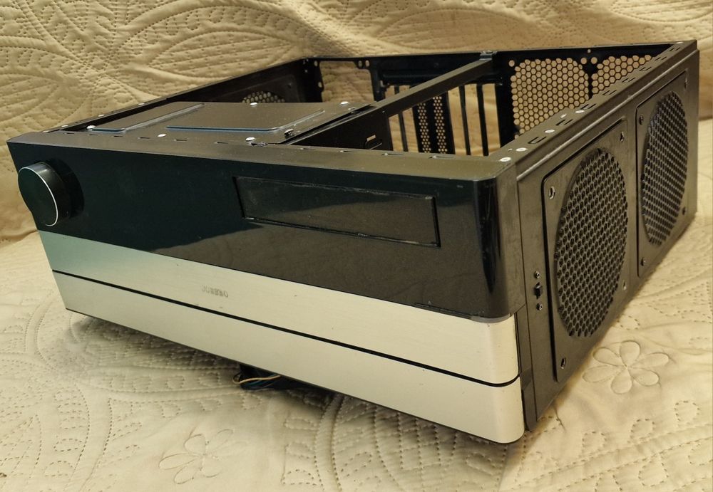 Корпус горизонтальный  ПК Премиум HTPC-корпус Jonsbo G3 Silver (алюмин
