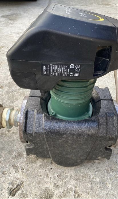 2 pompe de circulatie DAB Evoplus B 120/250.40 M stare foare buna