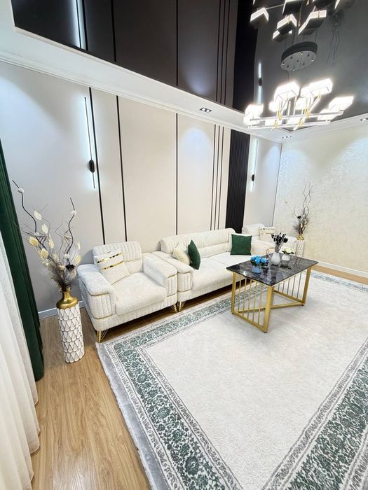 Чиланзар 18 своя 
1-2/2/4
Балкон 1.5x3
Тип строительный: панель 
Общий