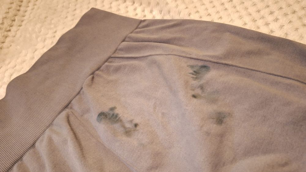 Дамски сив клин за фитнес и ежедневие