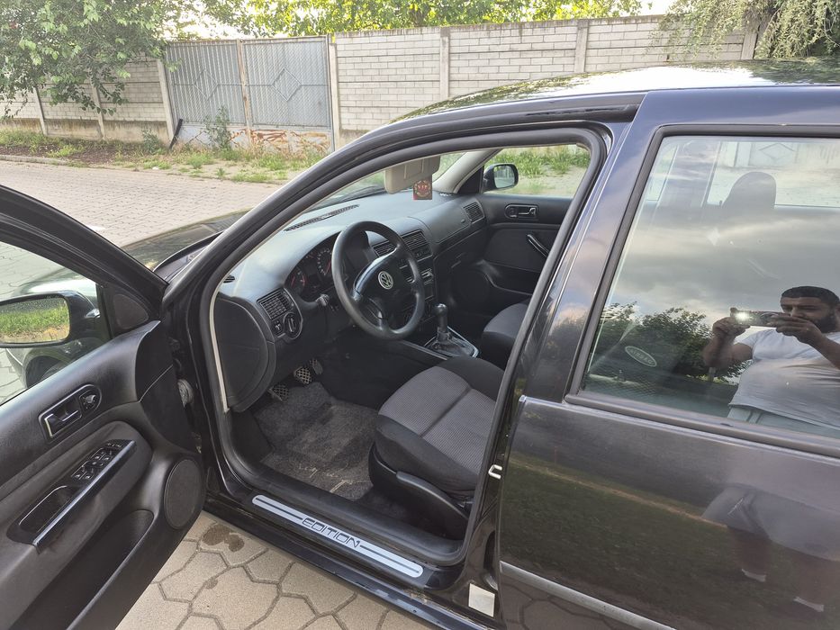 VOLKSWAGEN Golf 2002 — imagine 5