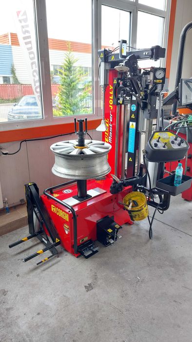 Corghi - Artiglio Master Jolly Монтаж/Демонтаж машина за гуми - Робот