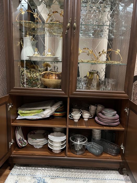 Сервант для посуды