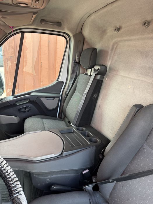 Продам автомобиль Opel Movano