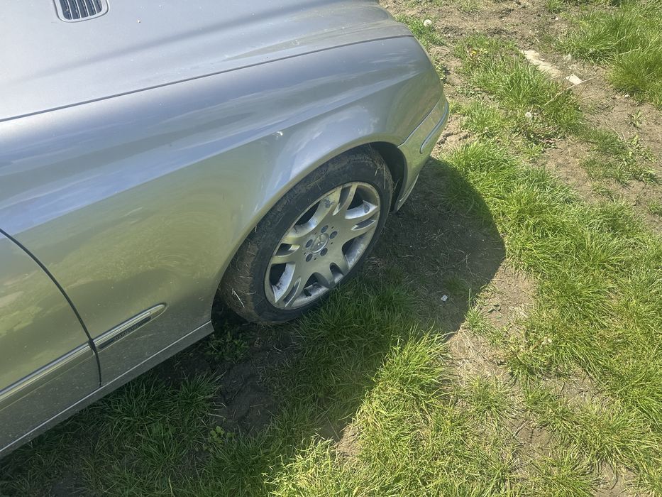 Bară faruri capotă navigație mare W 211
