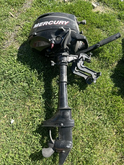 Motoare barca YAMAHA 2,5 CP si 3,5 CP