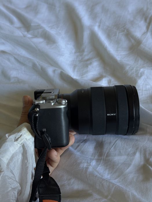 Sony A7C + Sony FE 24–105mm F4 G OSS