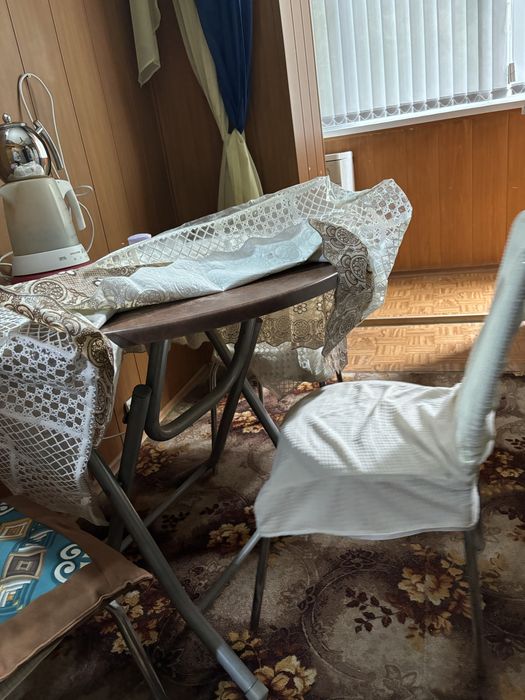 Продам стулья со столом