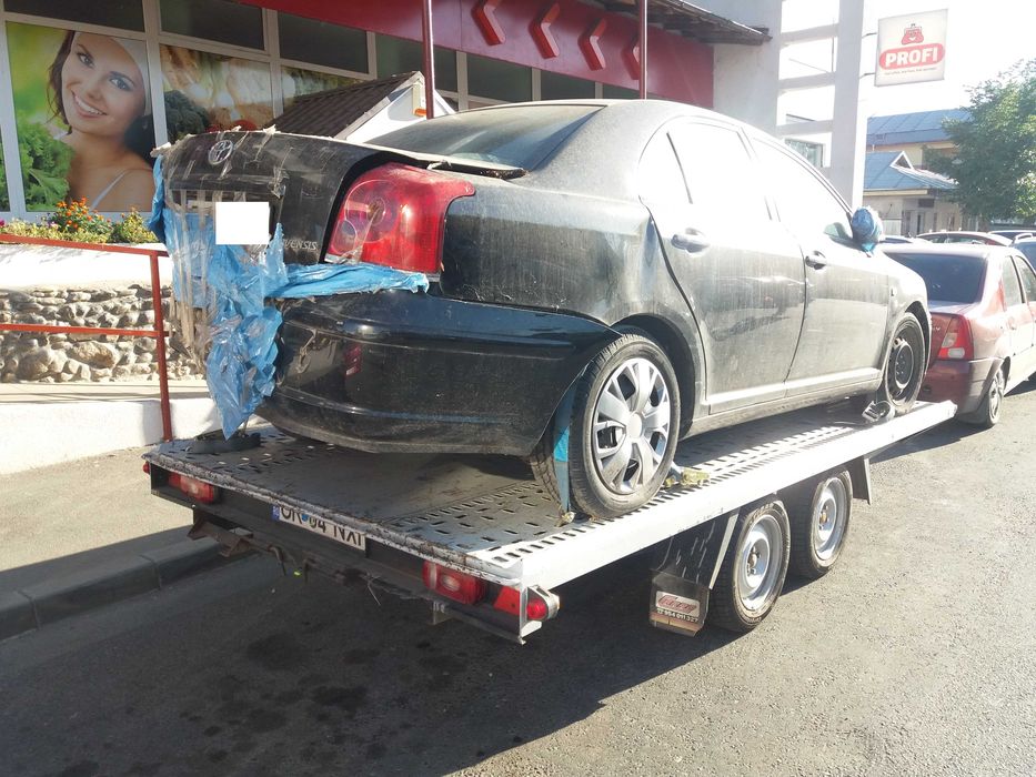 Dezmembrez TOYOTA AVENSIS T25 1.6i (2005) - 1598 CMC - 81 KW - 110 CP