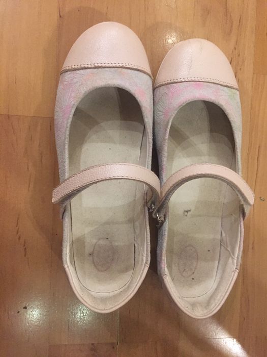 Обувки на Колев и Колев