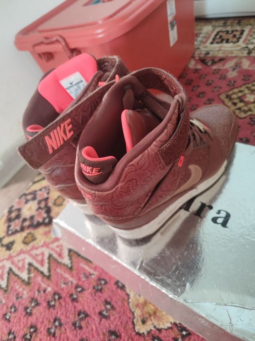 Продам фирменную обувь