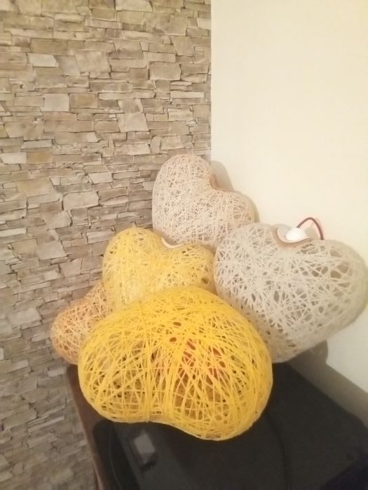 Абажури настолни