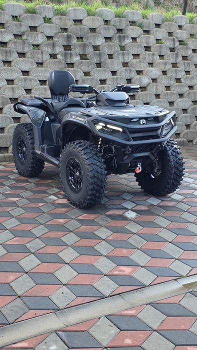 ATV Can-am Outlander MAX Backcountry T  1000R Visco-4Lok inmatriculabil