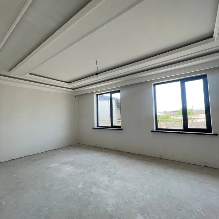 Тошкент тумани Келес Санатория 6 сотиг 6 хона шу холатда сотилади