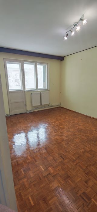Vânzare Apartament 3 Camere , Bulevardul Bălcescu