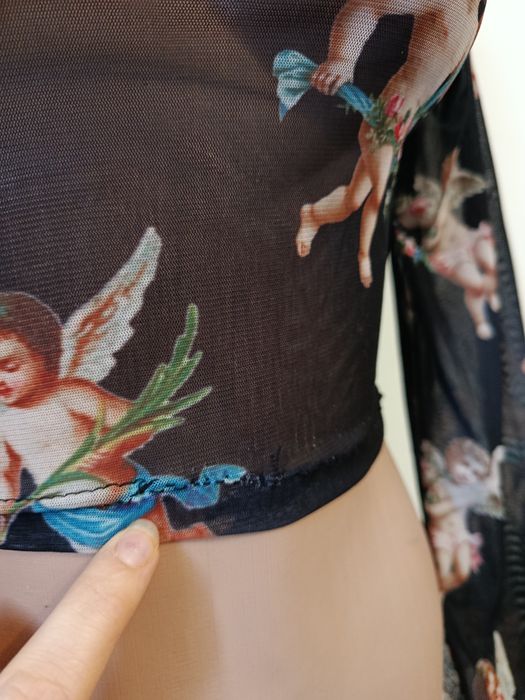 Bluza Pull and Bear mesh cu îngerași Punk Rock Goth Altercore mărimea XS-S elastica