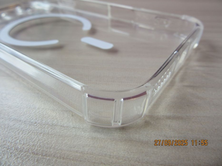 Apple iPhone 17 /Pro/Max/Air/ Удароустойчив MagSafe силиконов кейс