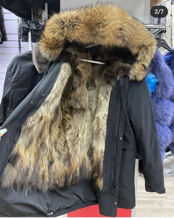 Продам мужская парка.