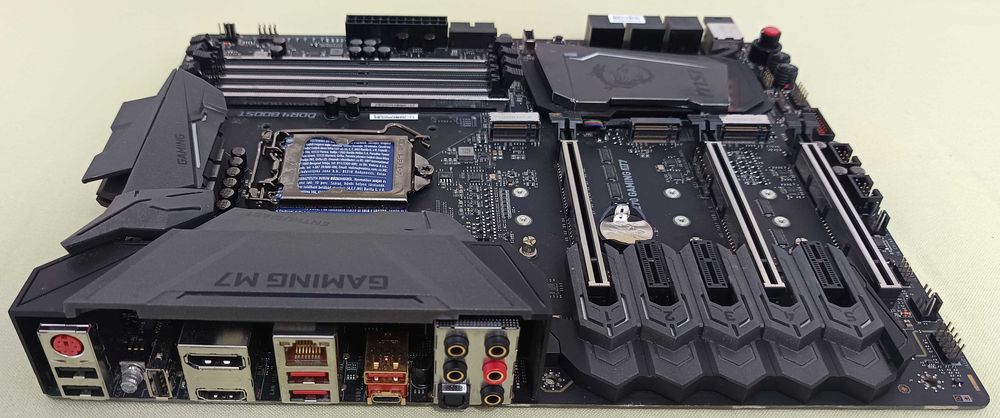 Placa de baza MSI MS Z270 Gaming M7 soket 1151 Intel Gen 6 si 7 Slot M2
