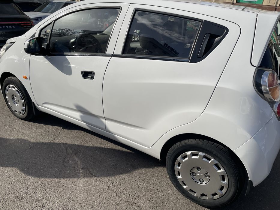 Chevrolet Spark 2011