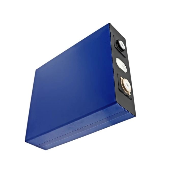 Орыс әйелдің өз-өзіне сиынып жатқан порно видеосы