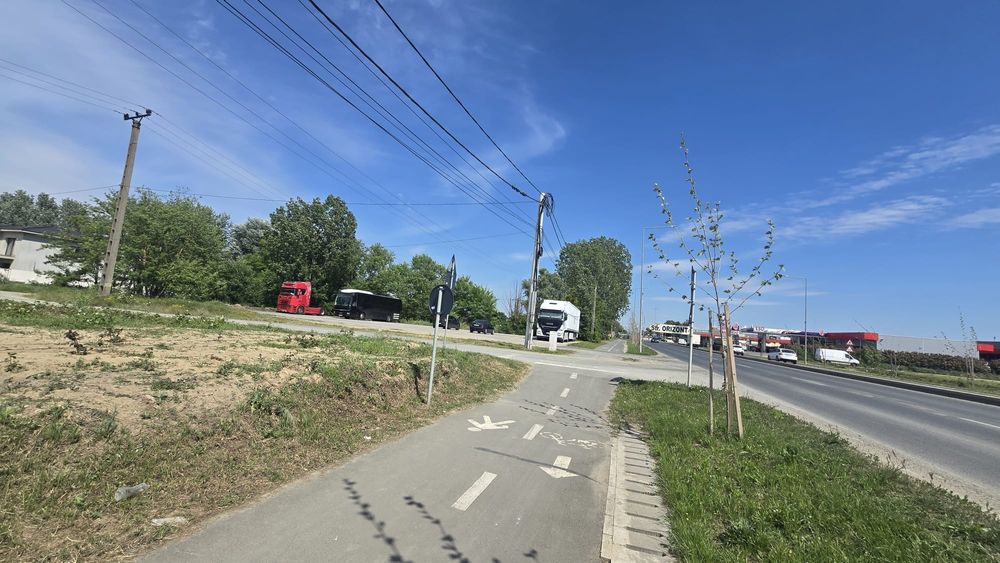 Închiriez teren/platformă betonată MOȘNIȚA NOUĂ