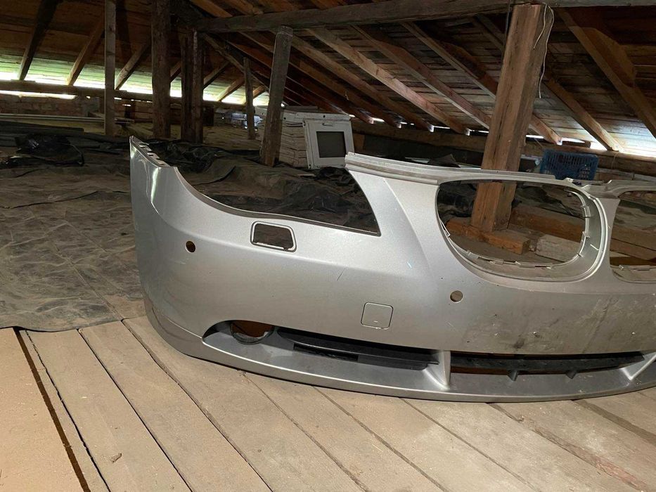 Оригинални брони за bmv е60 530 D 2005г.