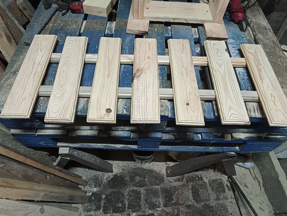 Продавам дървени огради