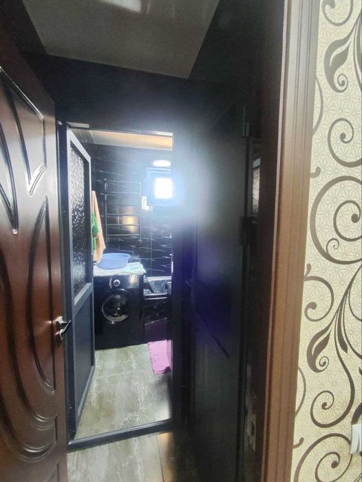 Продается квартира в Мирабадском районе 3х комнатная 70м2 77-серия