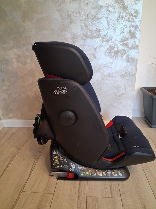 Scaun auto Britax Römer ADVANSAFIX IV R, ISOFIX, 9–36 kg
