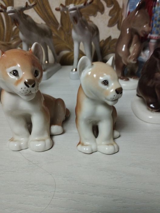 Фарфоровые статуэтки