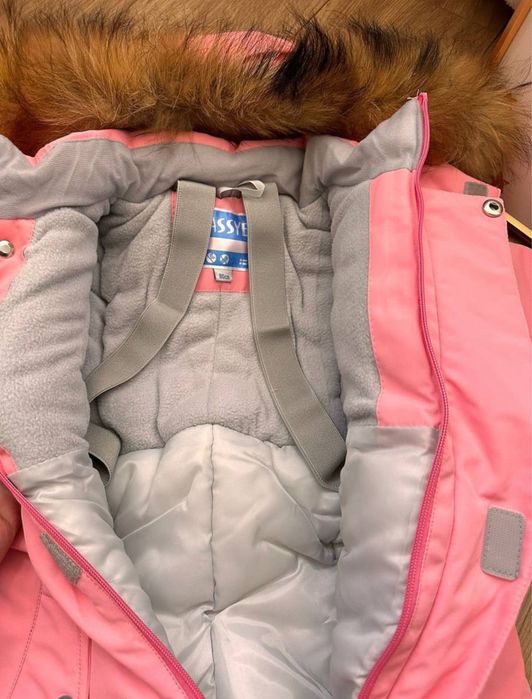 Зимний комбинезон для девочки