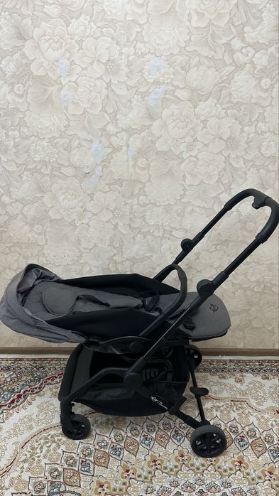 Продам коляску прогулочную Easywalker