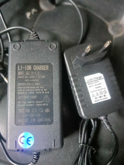 Зарядно за велосипед, тротинетка, скутер, ховърборд