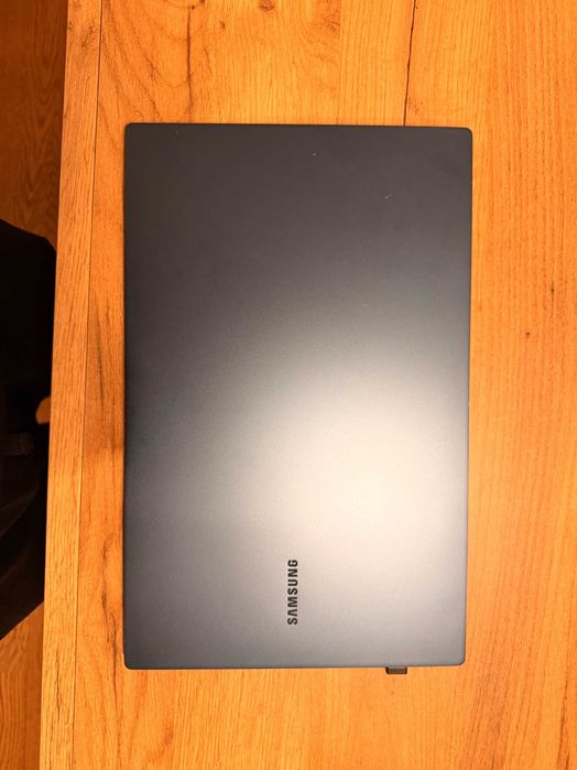 Samsung Galaxy Book Pro 15.6" AMOLED | 1TB SSD | Ultra-Light Sub 1kg