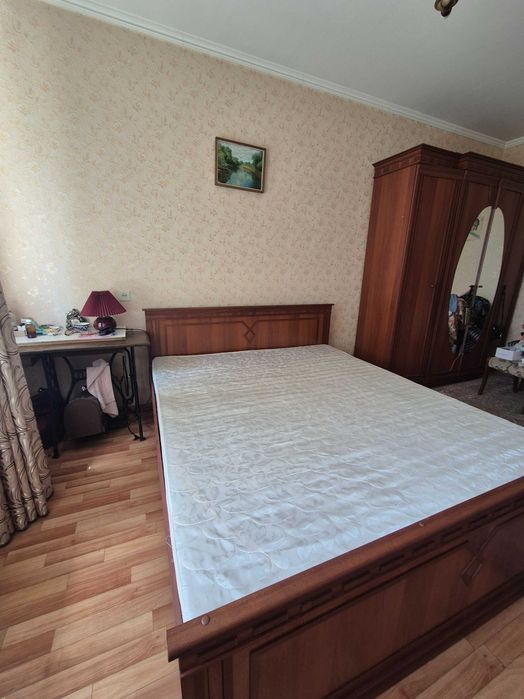 Кровать 180×210 с матрасом